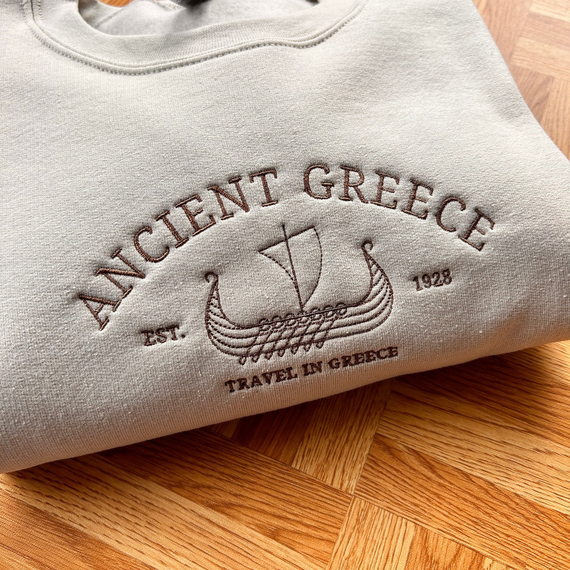 Ancient Greece Embroidered Sweatshirt, Vintage City Crewneck, Greece Crewneck, Vintage Sweater, Oversize Sweatshirt, Vintage Hoodie, Unisex