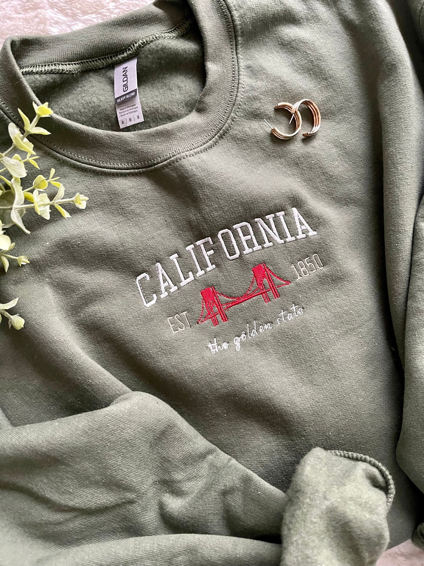 EMBROIDERED CALIFORNIA SWEATSHIRT California Crewneck Embroidered Crewneck California Gift for Friends Souviner Sweatshirt National Park