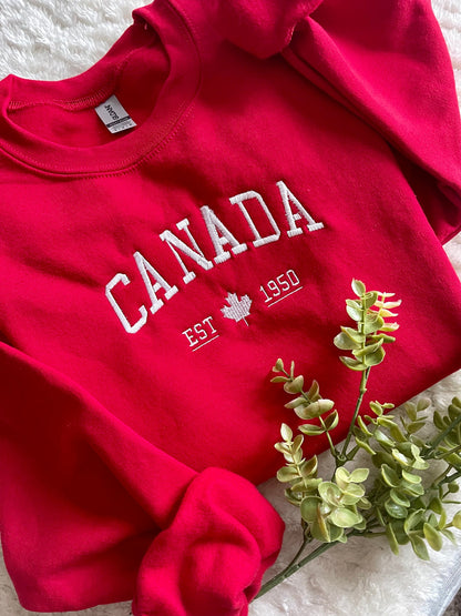 CANADA SWEATSHIRT Embroidered Canada Crewneck Sweatshirt Canada Gift for Friends Canada Aesthetic Crewneck Embroidered Sweatshirt Gift