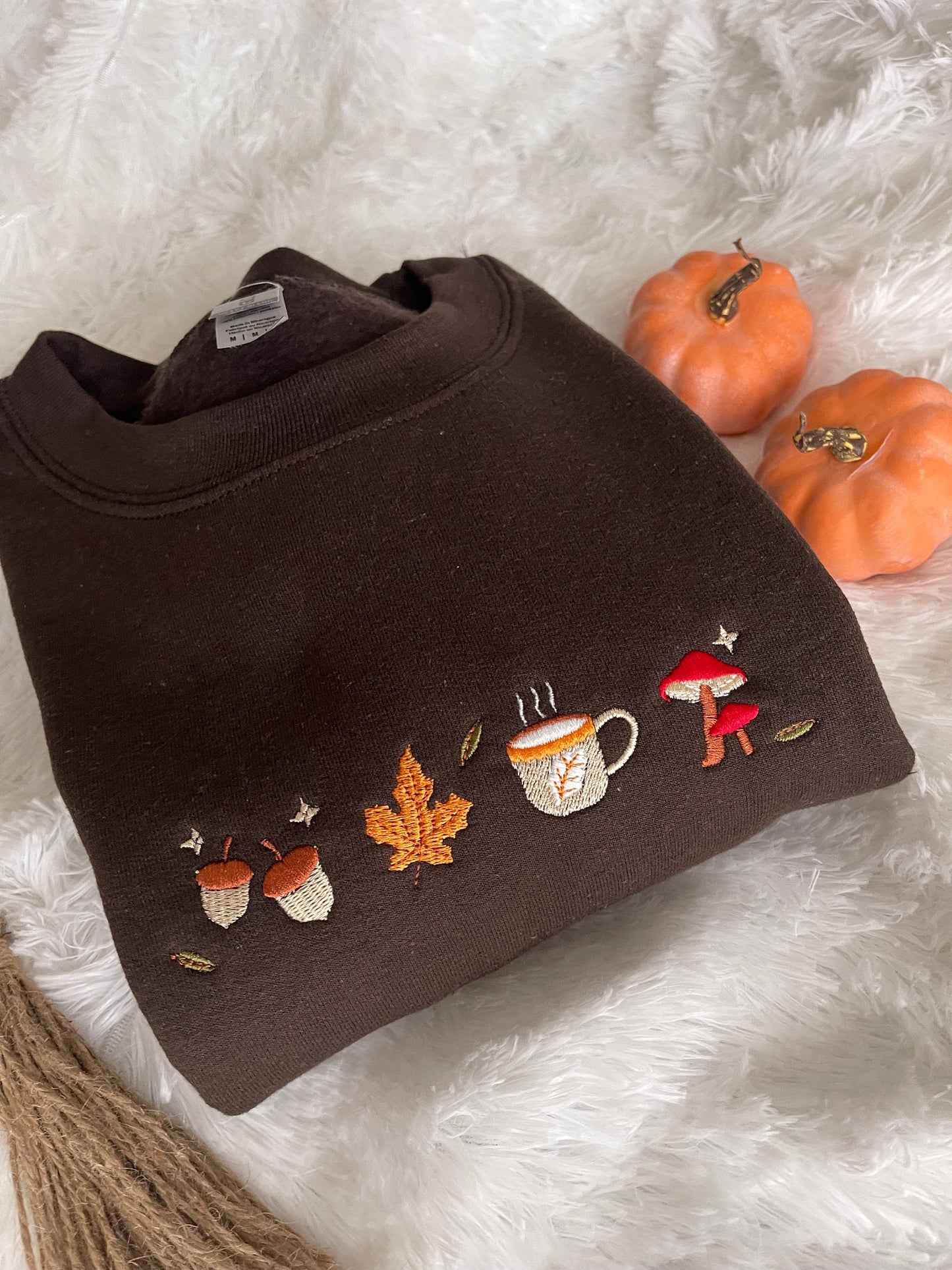 EMBROIDERED SWEATSHIRT Fall Minimalist Sweatshirt Fall Leaves Crewneck for Fall Thanksgiving Sweatshirt Crewneck Gifts for Her Gifts for BFF