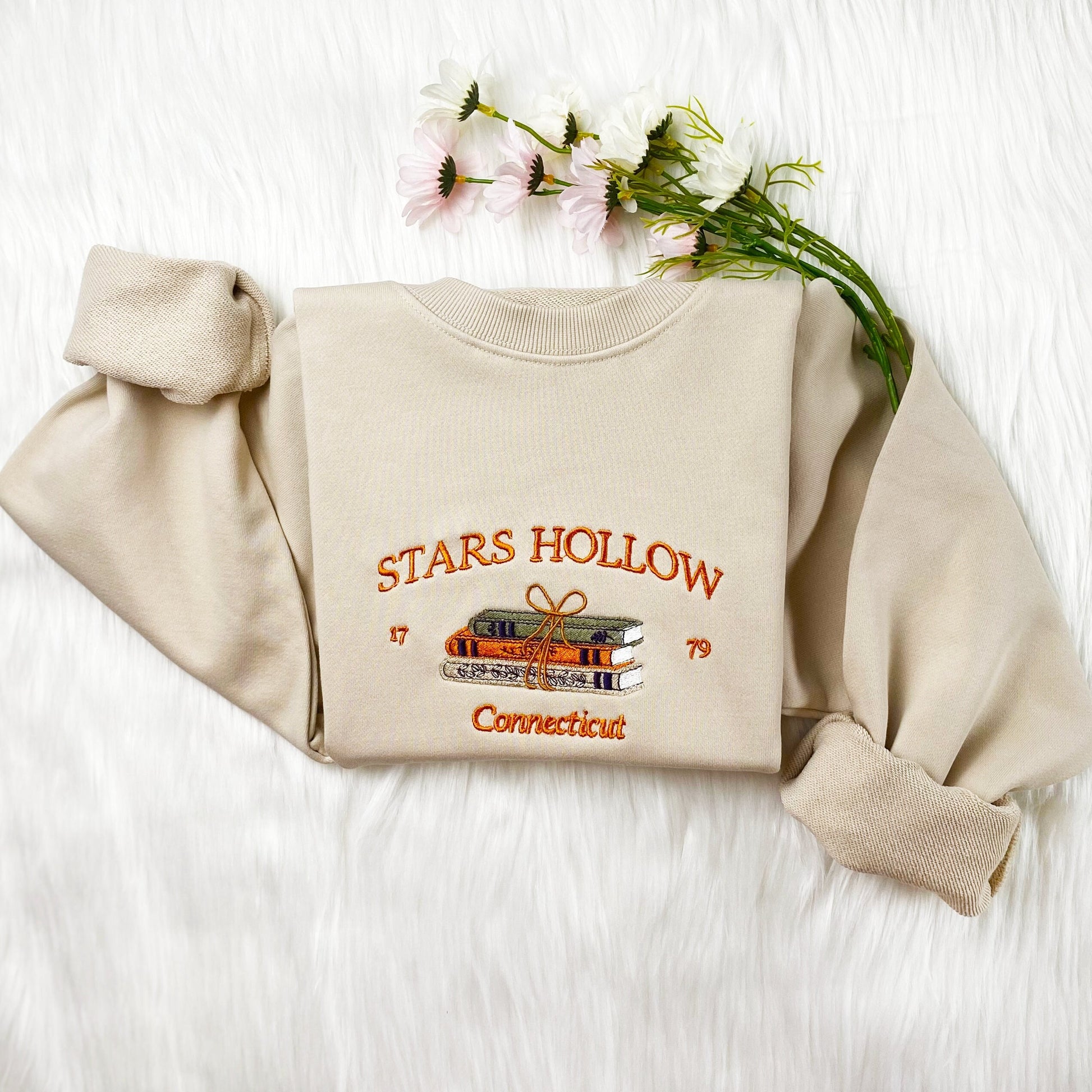 Stars Hollow Connecticut Embroidered Sweatshirt | Connecticut Book Embroidered Hoodie | Stars Hollow Book T-shirt | Crew Neck Sweatshirt