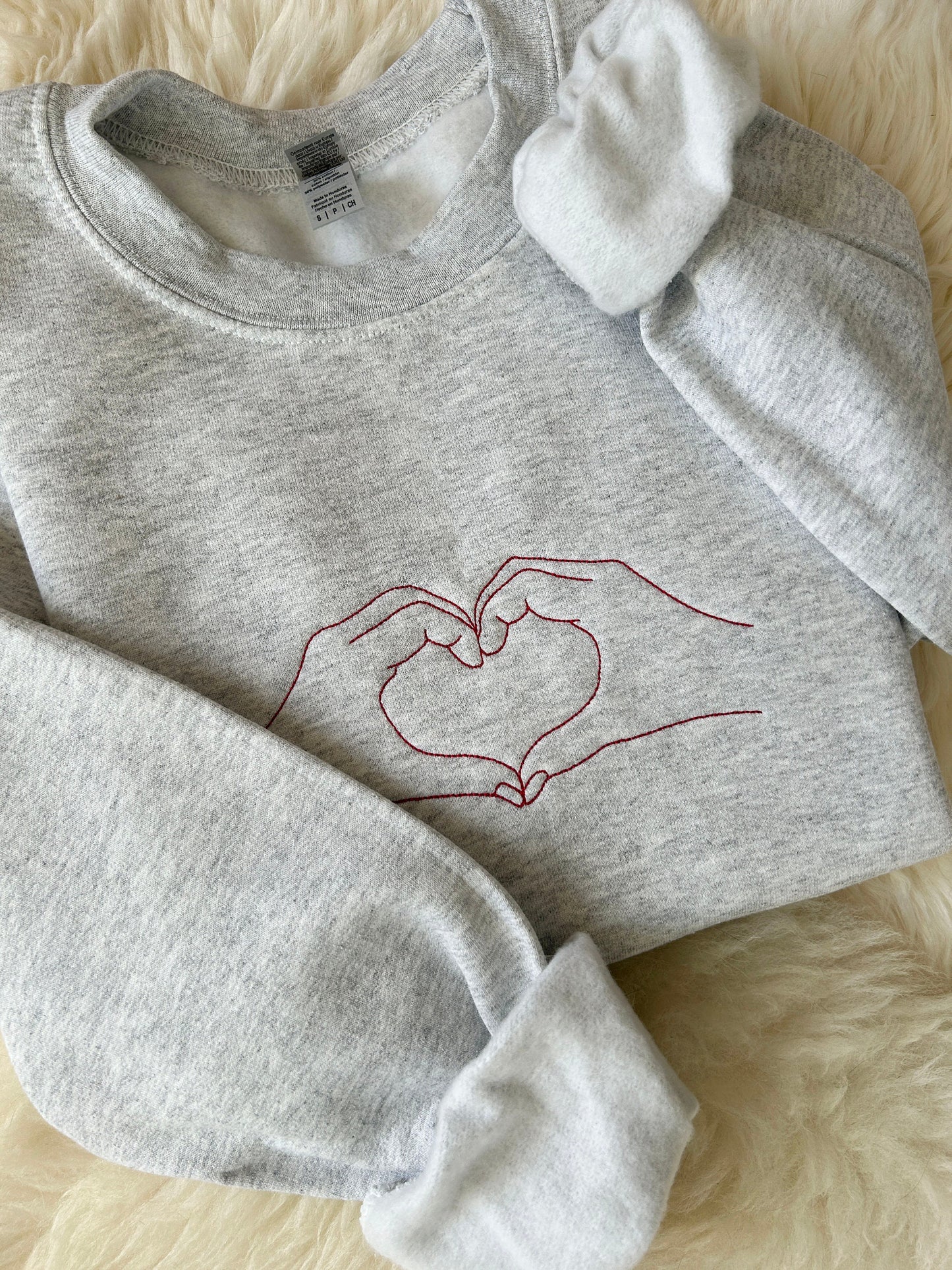 Embroidered Valentine's Day Sweatshirt, Embroidered Heart Crewneck Sweatshirt, Embroidered Minimal Sweater, Valentine's Day Gift