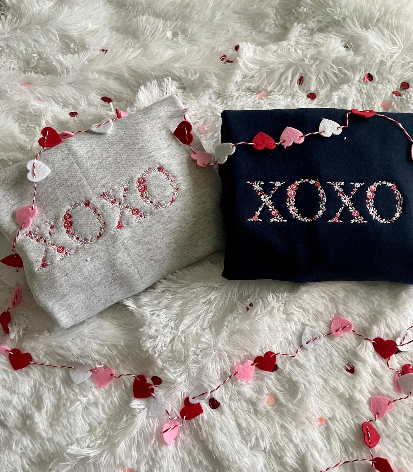 FLORAL VALENTINE SWEATSHIRT Embroidered Sweatshirt Valentine Flower Sweatshirt Xoxo Sweatshirt Comfy Crewneck Gifts for Friends Gift for Her