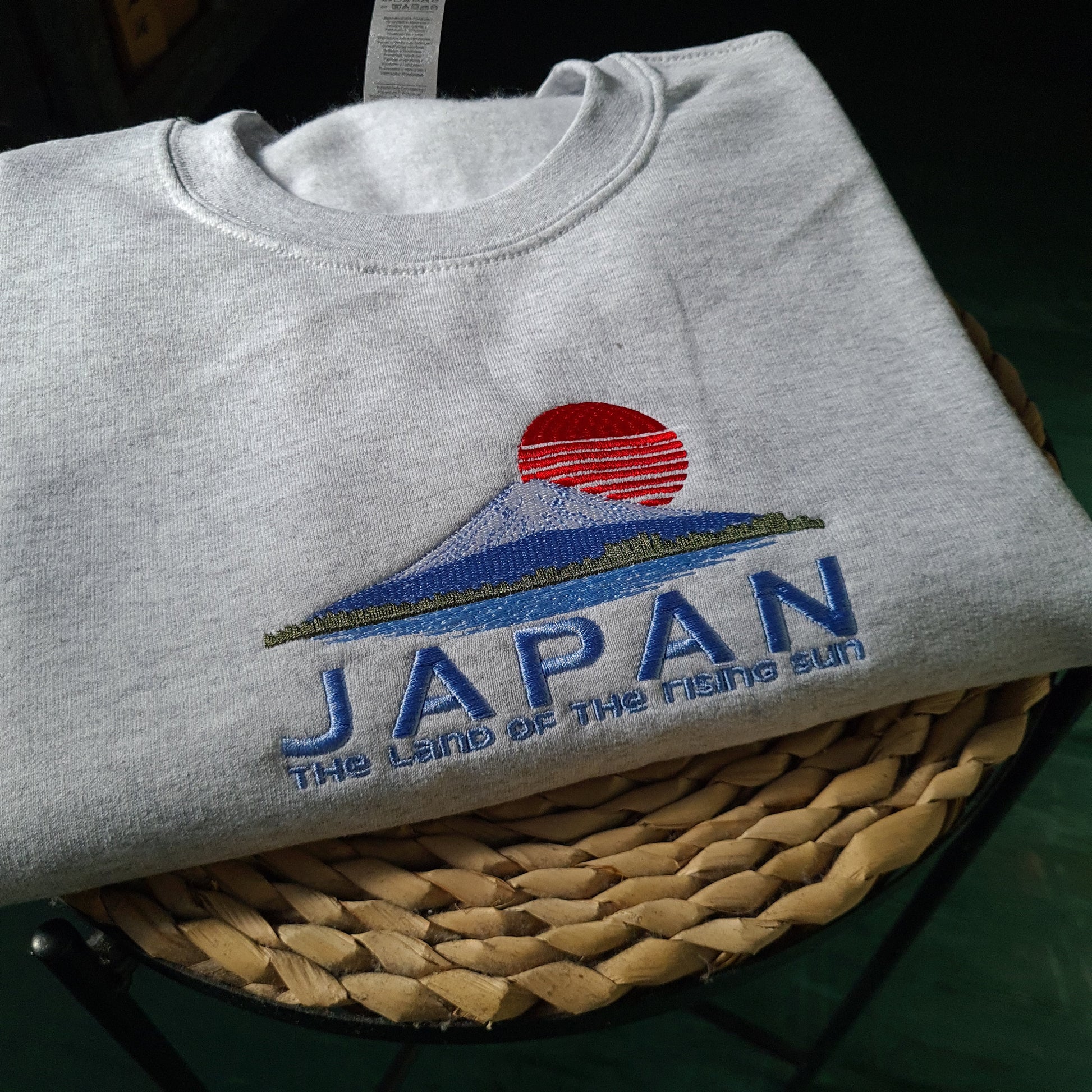 Japanese Fuji Mountain Embroidered Sweatshirt, Embroidered Mount Fuji Hoodie, Japanese Sweatshirt, Rising Sun Crewneck, Japanese Gift