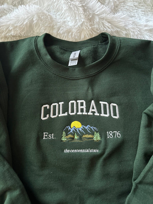 COLORADO EMBROIDERED SWEATSHIRT Souviner Gift Gifts for Her Gifts for Him Colorado Sweatshirt Comfy Sweatshirt Colorado Nature Sweatshirt