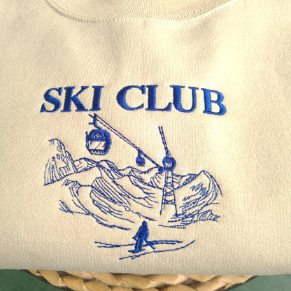 Embroidered Ski Club Crewneck, Vintage Ski Club Sweatshirt, Vintage Crewneck, Embroidered Vintage Sweatshirt, 90s Aesthetic Crewneck