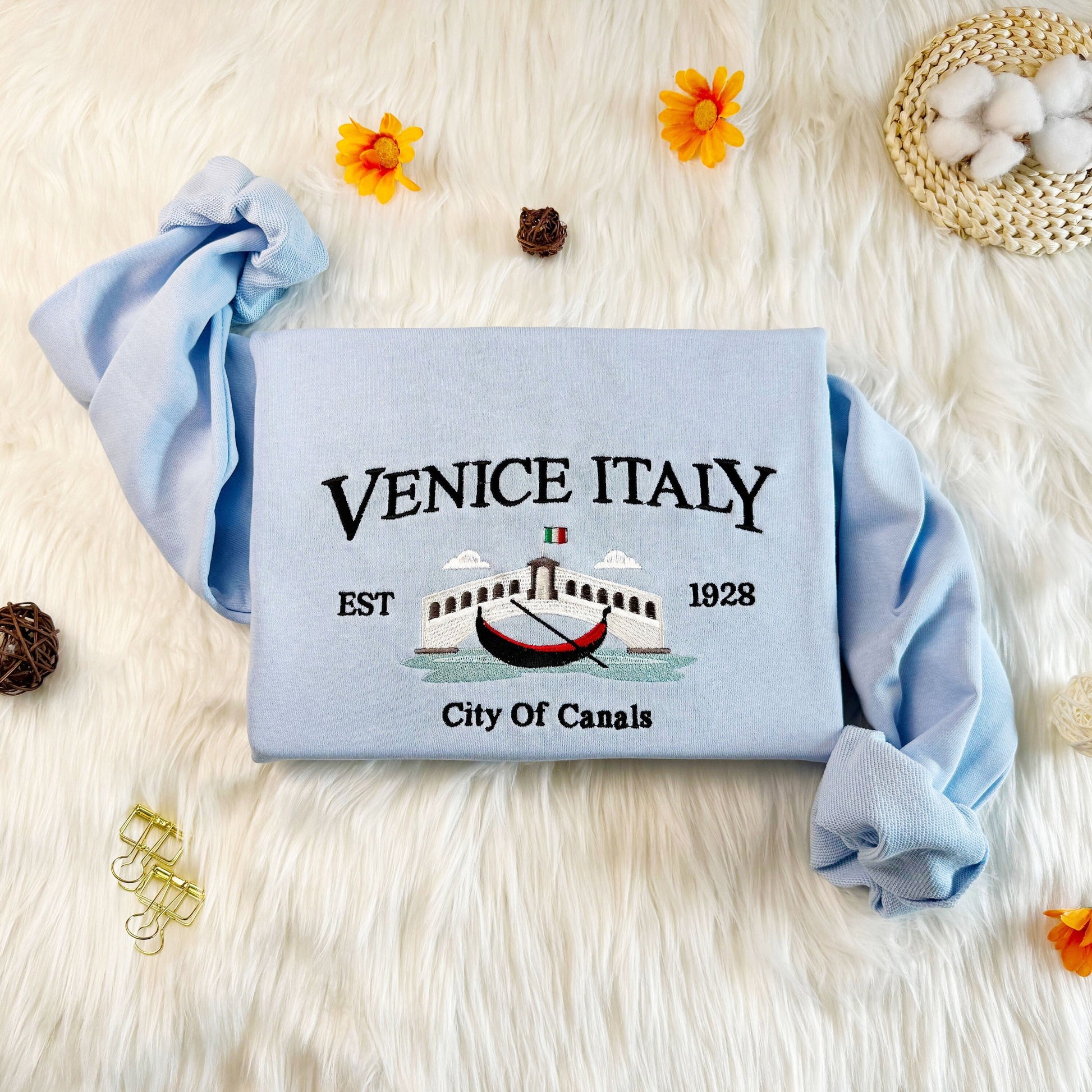 Venice Italy Embroidered Sweatshirt, Italy Travel Embroidered Hoodie, Souvenir Sweatshirt,Unisex Sweatshirt For Man and Women,Travel Gift