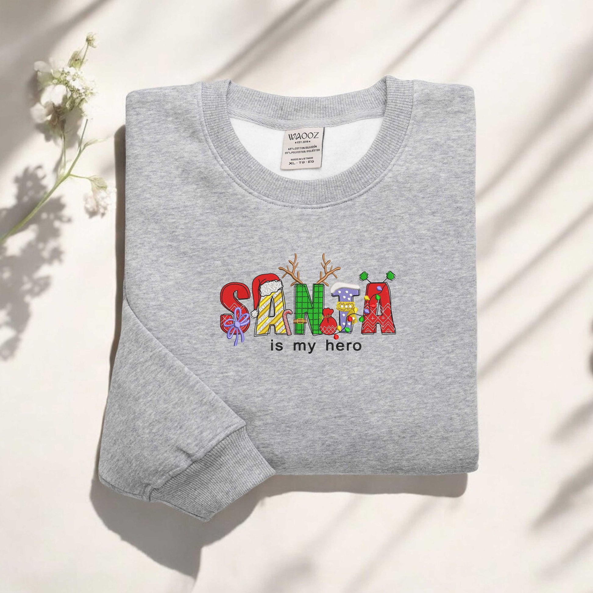 Retro Santa Christmas Sweatshirt, Christmas Santa Sweatshirt, Christmas Embroidered Sweatshirt, Santa Sweatshirt, Women Gift for Christmas