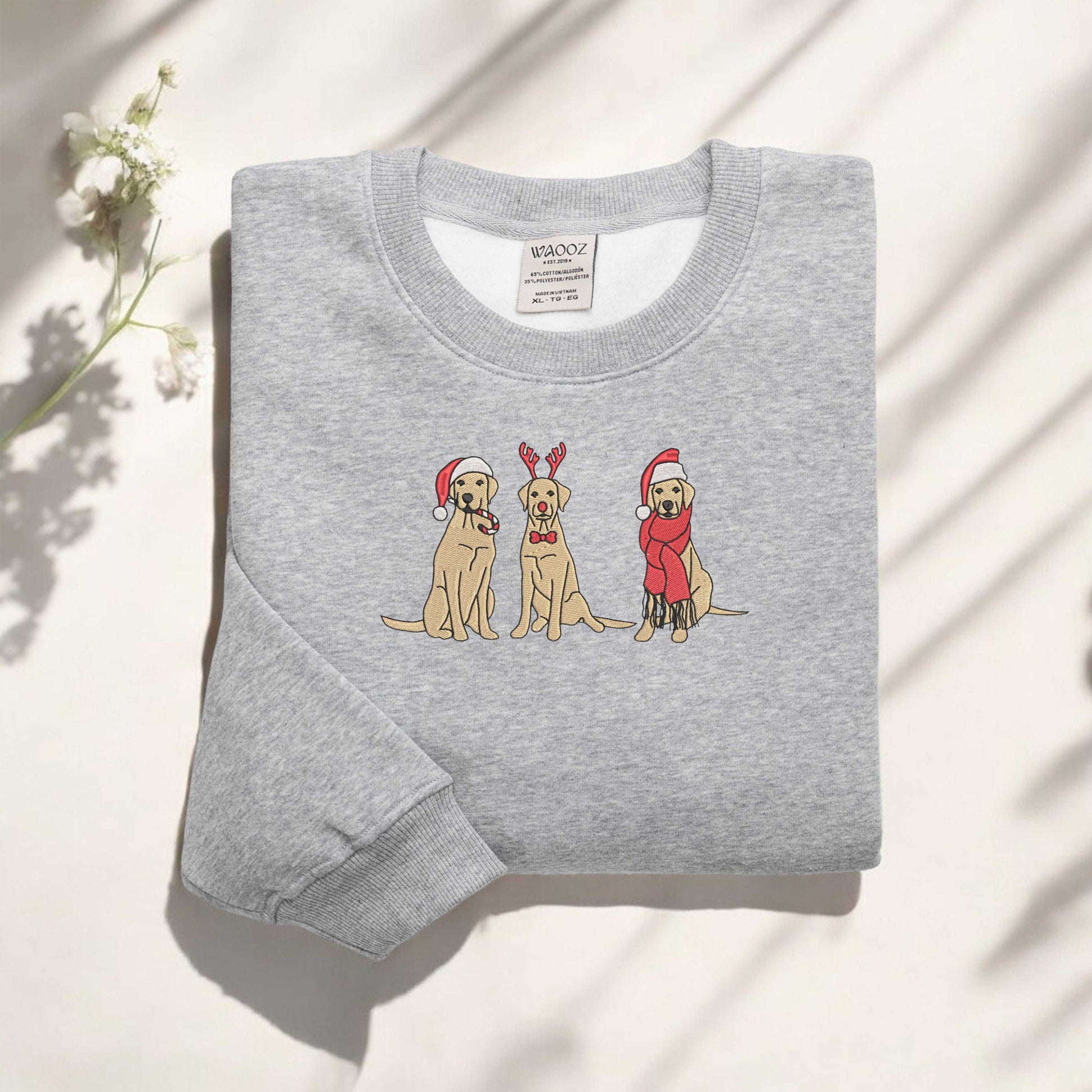 Embroidered Golden Retriever Santa Dog Christmas Sweatshirt Christmas Dog Crewneck Sweater Women Christmas Sweater Golden Mom Sweatshirt