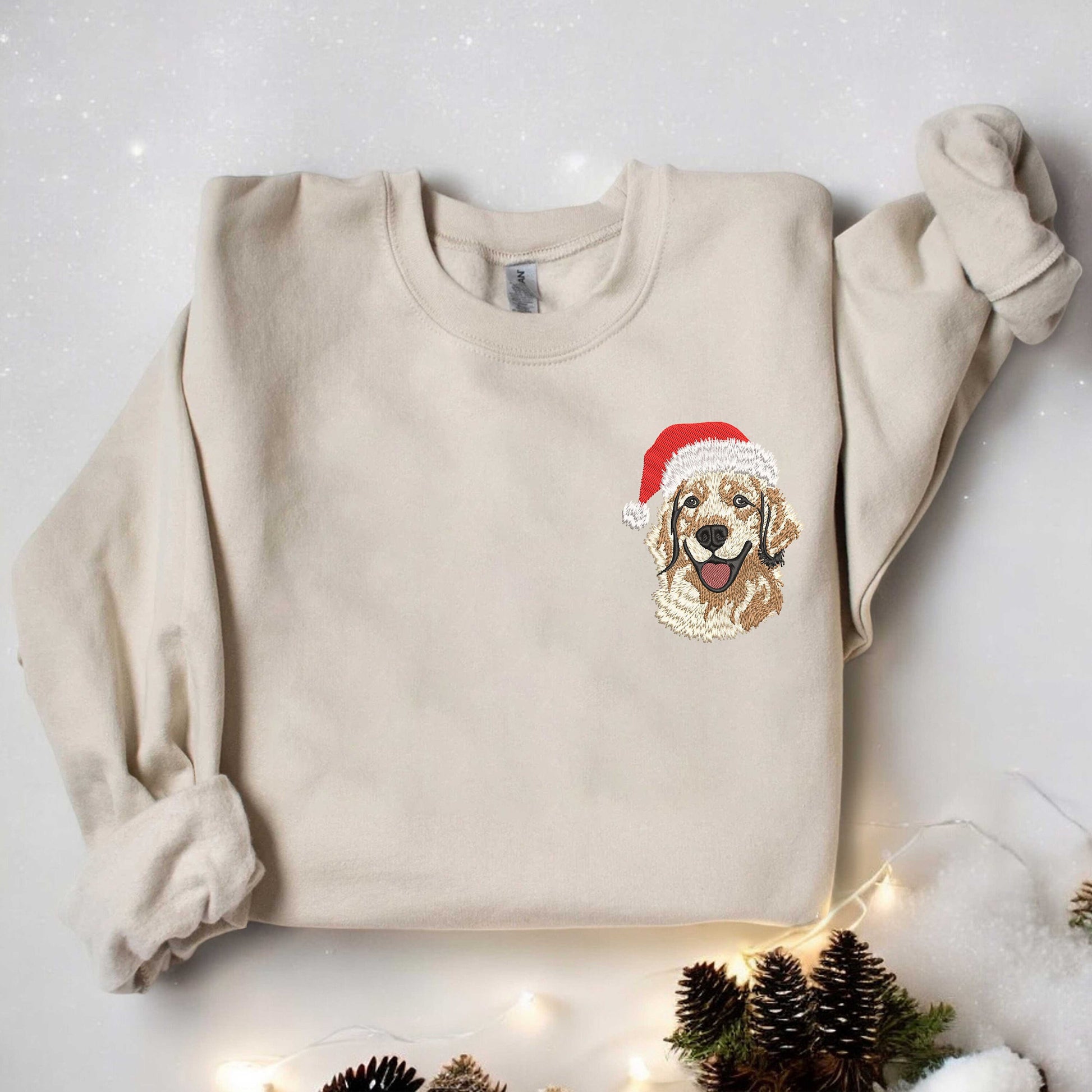 Embroidered Golden Retriever Christmas Sweatshirt Christmas Dog Sweatshirt Golden Mom Sweatshirt Gift for Dog Lover Christmas Womons Sweater