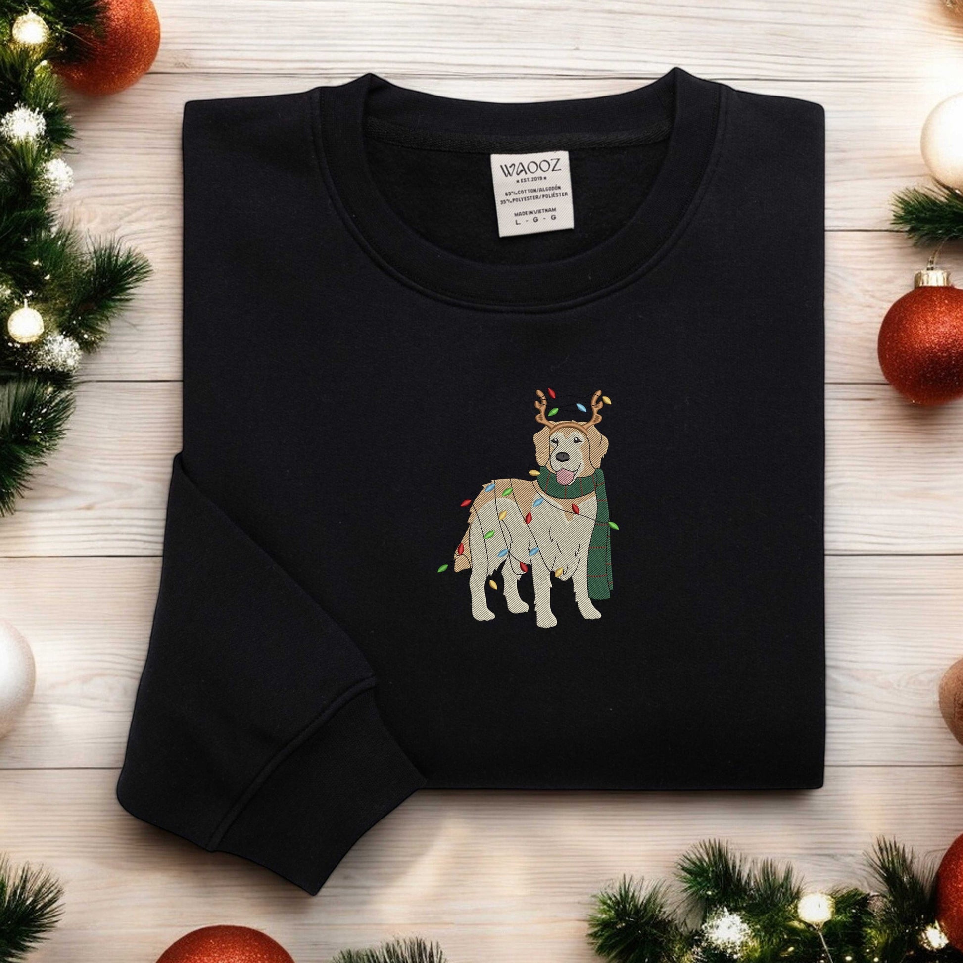 Embroidered Golden Retriever Christmas Sweatshirt Dog Christmas Sweatshirt Golden Mom Tshirt Gift for Dog Lover Holiday Sweater Xmas Gift