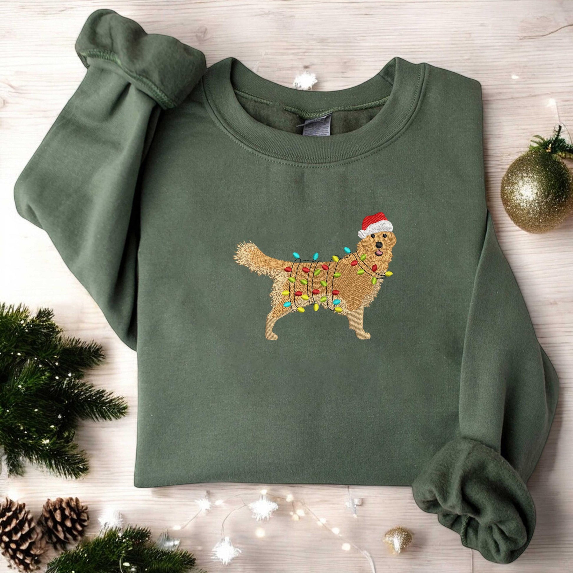 Christmas Golden Retriever Embroidered Sweatshirt Christmas Lights Sweatshirt Christmas Dog Sweatshirt Gift for Dog Lover Xmas Gift